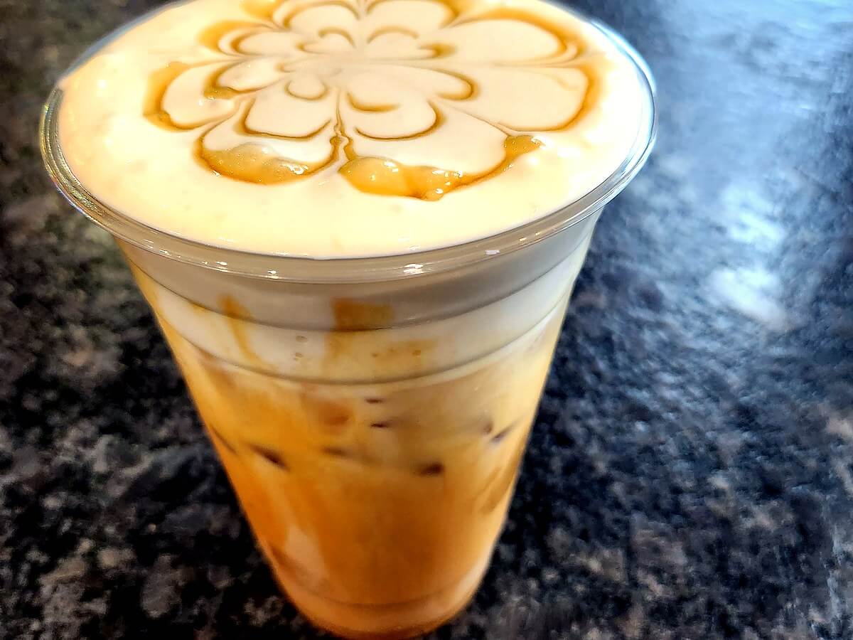 Caramel cold cream drink